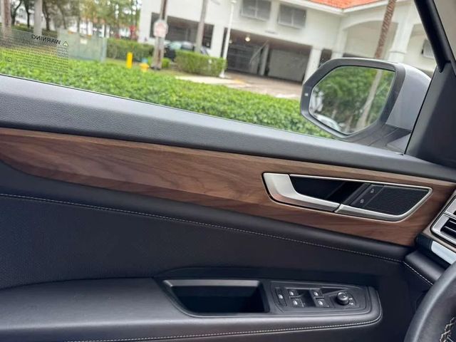 2025 Volkswagen Atlas 2.0T SE w/Technology FWD - 22998422 - 33