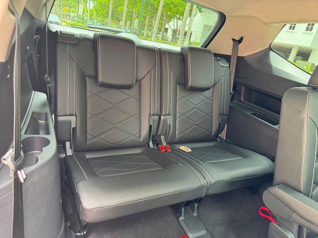 2025 Volkswagen Atlas 2.0T SE w/Technology FWD - 23037287 - 12