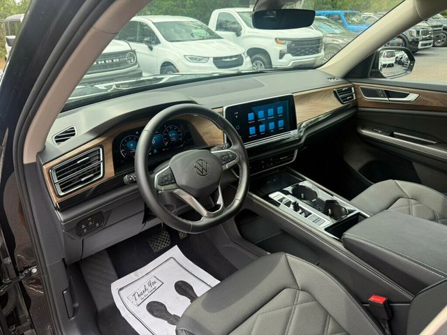 2025 Volkswagen Atlas 2.0T SE w/Technology FWD - 23018711 - 2