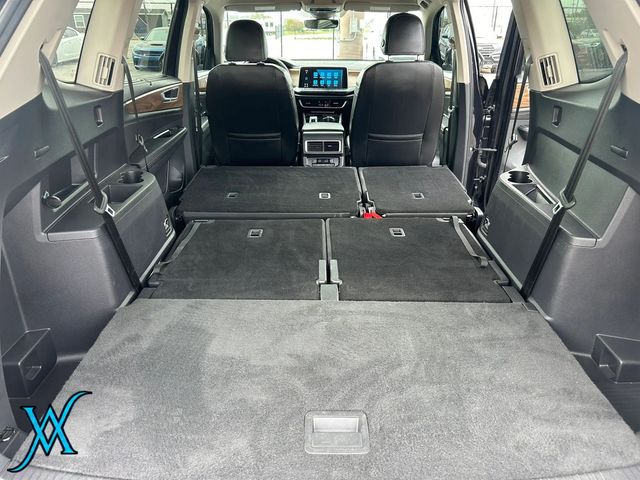 2025 Volkswagen Atlas SE 4MOTION w/Tech Pkg Sport Utility 4D - 23095499 - 20