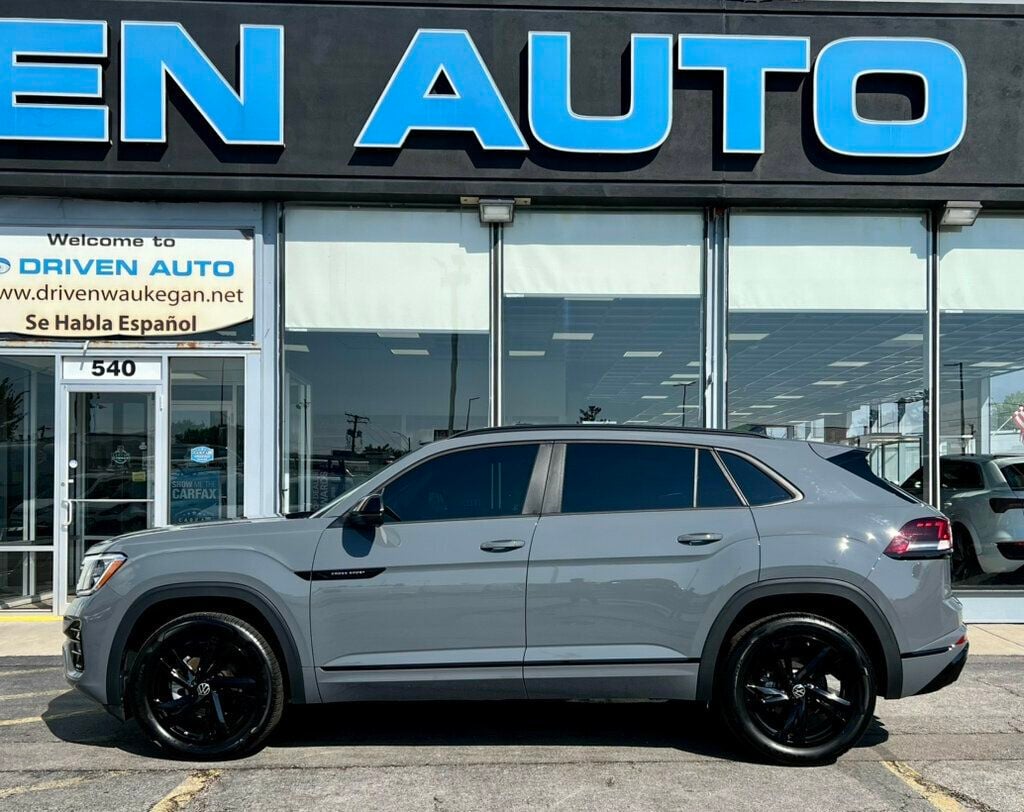 2025 Volkswagen Atlas Cross Sport 2.0T SEL R-Line Black 4MOTION - 23055949 - 1