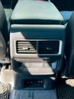 2025 Volkswagen Atlas Cross Sport 2.0T SEL R-Line Black 4MOTION - 23055949 - 19
