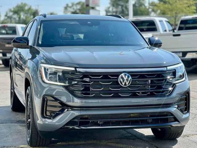 2025 Volkswagen Atlas Cross Sport 2.0T SEL R-Line Black 4MOTION - 23055949 - 5