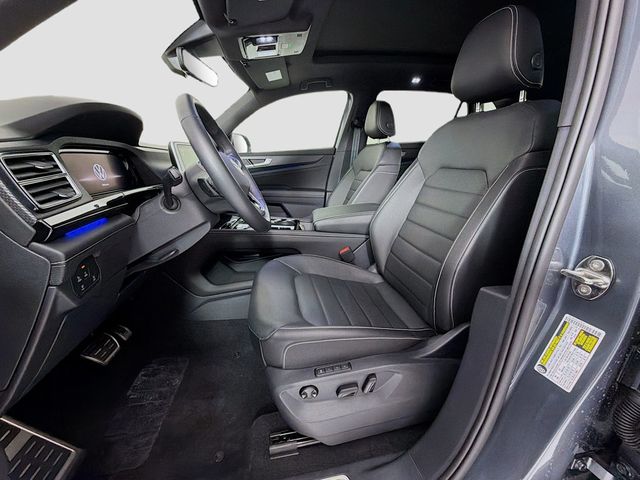 2025 Volkswagen Atlas Cross Sport 2.0T SEL R-Line Black 4MOTION - 22969703 - 21