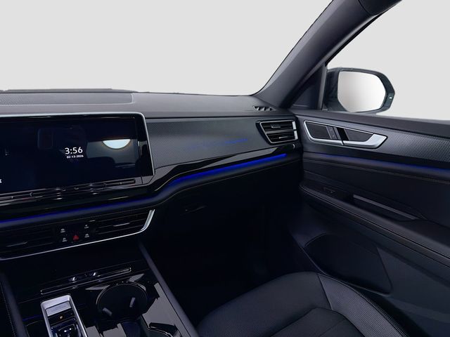 2025 Volkswagen Atlas Cross Sport 2.0T SEL R-Line Black 4MOTION - 22969703 - 24