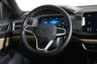 2025 Volkswagen Atlas Cross Sport 2.0T SE w/Technology - 22977848 - 9
