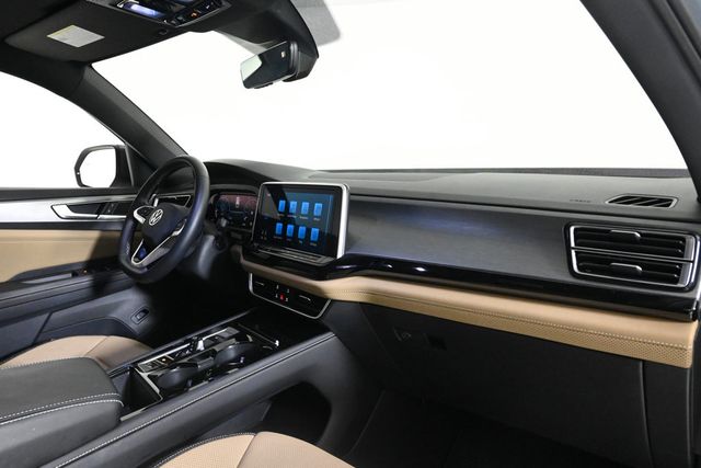 2025 Volkswagen Atlas Cross Sport 2.0T SE w/Technology - 22977848 - 14