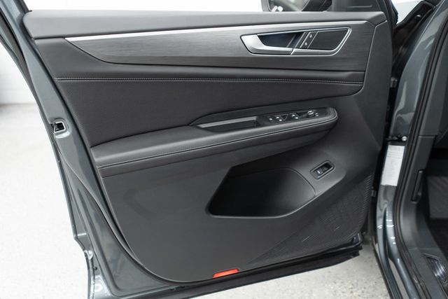 2025 Volkswagen Atlas Cross Sport 2.0T SE w/Technology 4MOTION - 22959415 - 13