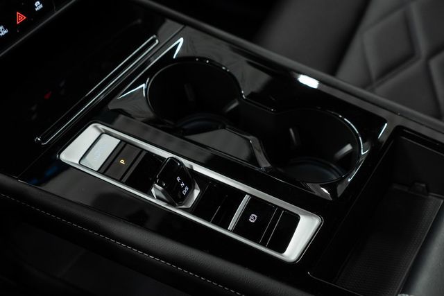 2025 Volkswagen Atlas Cross Sport 2.0T SE w/Technology 4MOTION - 22959415 - 16