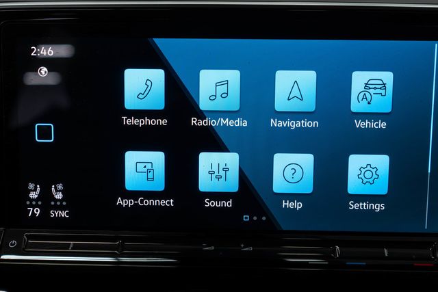 2025 Volkswagen Atlas Cross Sport 2.0T SE w/Technology 4MOTION - 22959415 - 19