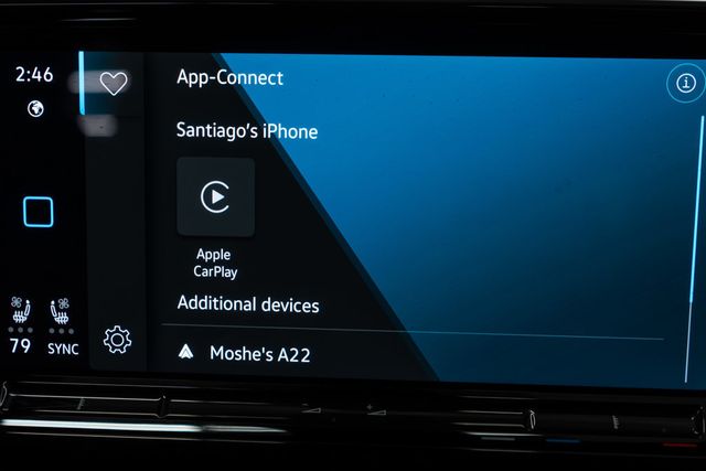 2025 Volkswagen Atlas Cross Sport 2.0T SE w/Technology 4MOTION - 22959415 - 21