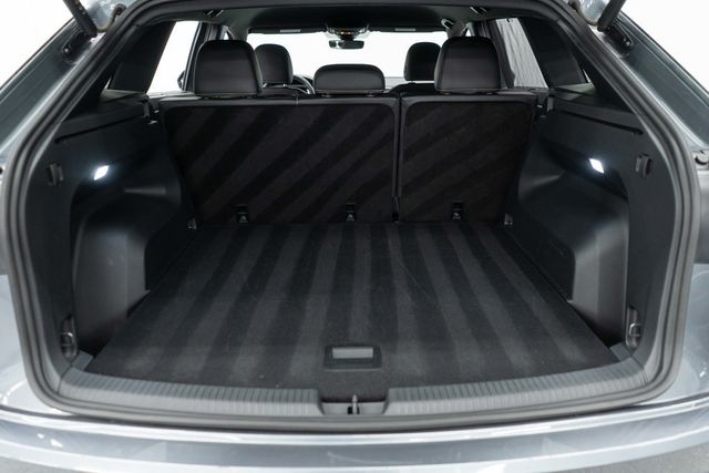 2025 Volkswagen Atlas Cross Sport 2.0T SE w/Technology 4MOTION - 22959415 - 28