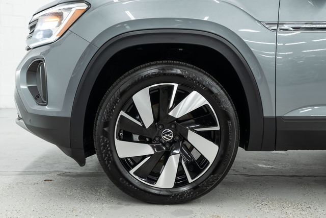 2025 Volkswagen Atlas Cross Sport 2.0T SE w/Technology 4MOTION - 22959415 - 30