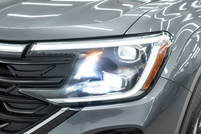 2025 Volkswagen Atlas Cross Sport 2.0T SE w/Technology 4MOTION - 22959415 - 39