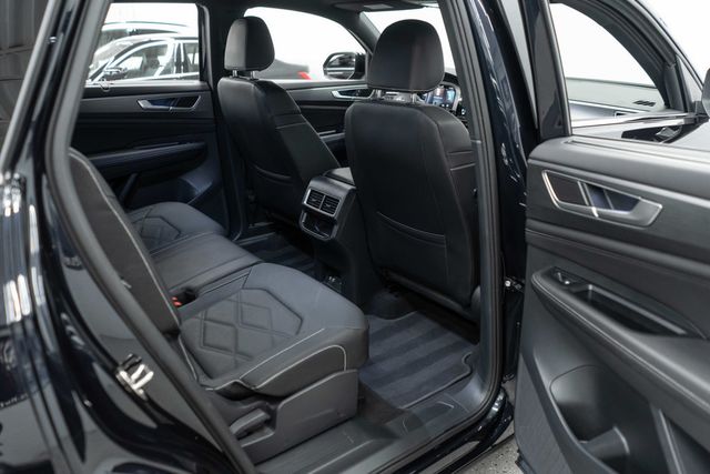 2025 Volkswagen Atlas Cross Sport 2.0T SE w/Technology 4MOTION - 22961191 - 11