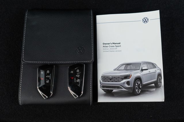 2025 Volkswagen Atlas Cross Sport 2.0T SE w/Technology 4MOTION - 22961191 - 48