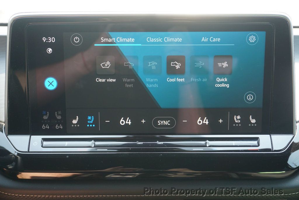 2025 Volkswagen Atlas Cross Sport 2.0T SE w/Technology 4MOTION - 23066765 - 17