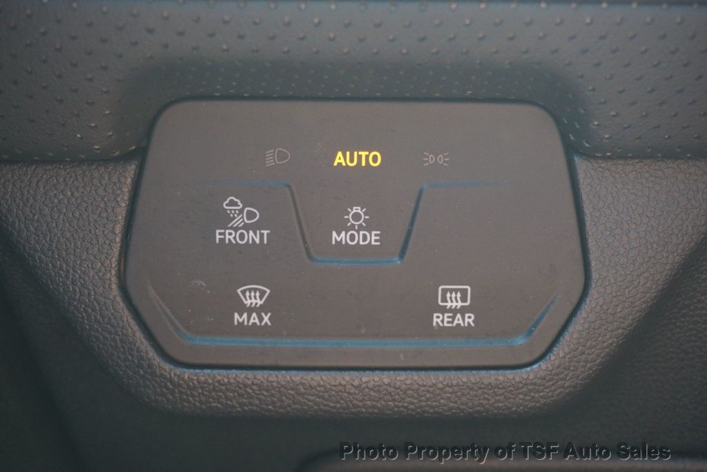 2025 Volkswagen Atlas Cross Sport 2.0T SE w/Technology 4MOTION - 23066765 - 28