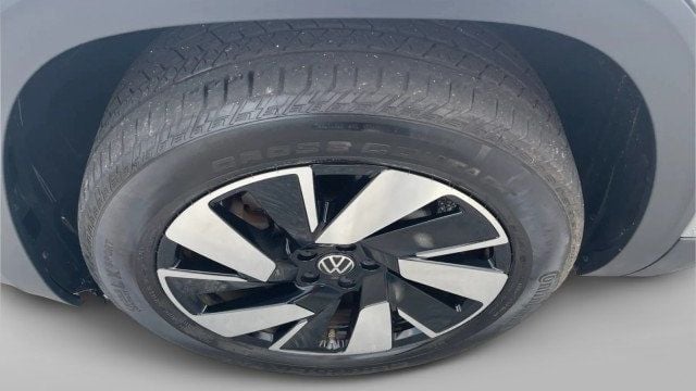 2025 Volkswagen Atlas Cross Sport 2.0T SE w/Technology FWD - 23043849 - 6