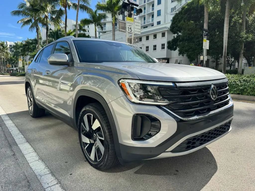 2025 Volkswagen Atlas Cross Sport 2.0T SE w/Technology FWD - 22954291 - 3