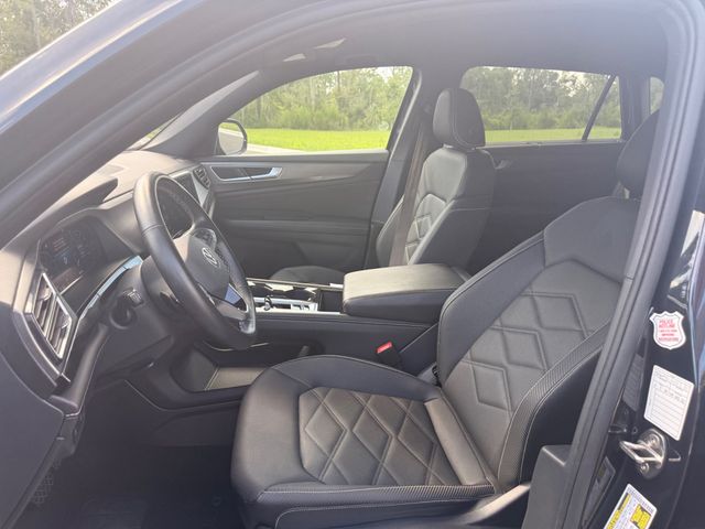 2025 Volkswagen Atlas Cross Sport 2.0T SE w/Technology FWD - 23065728 - 10