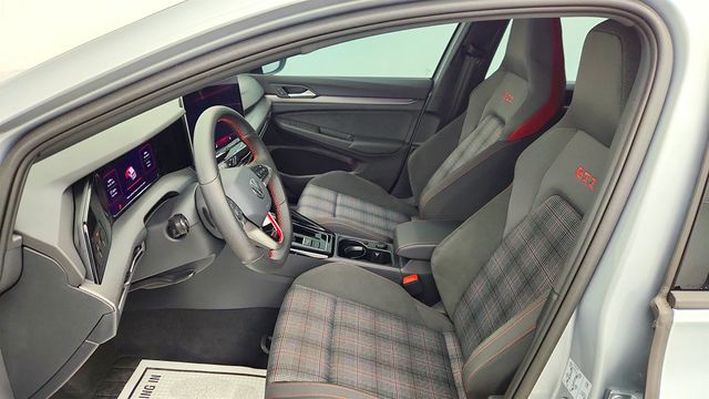 2025 Volkswagen Golf GTI 2.0T S DSG - 23010775 - 20