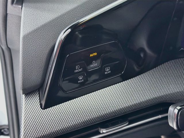 2025 Volkswagen Golf GTI 2.0T SE DSG - 23080241 - 9