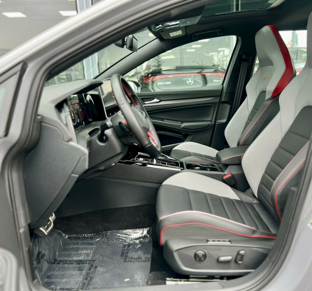 2025 Volkswagen Golf GTI SE - 22991049 - 16