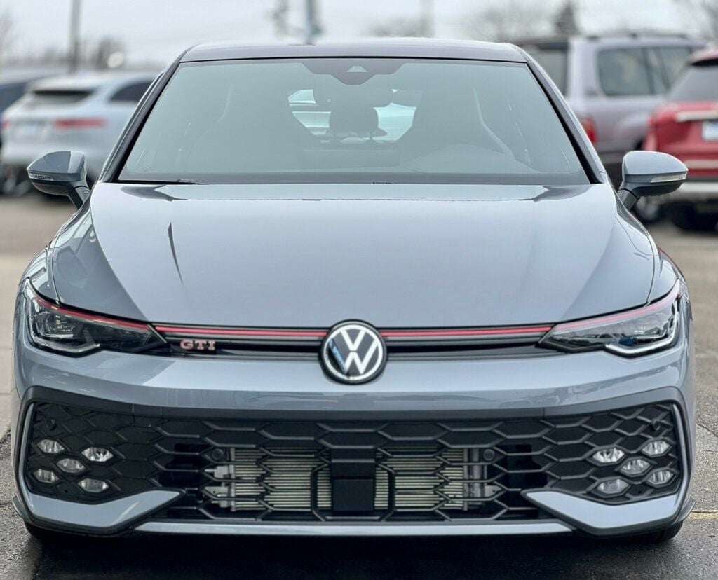 2025 Volkswagen Golf GTI SE - 22991049 - 5