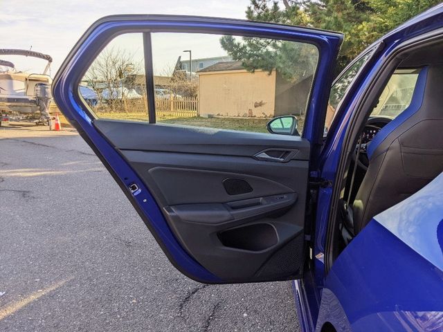 2025 Volkswagen Golf R  - 22967305 - 11