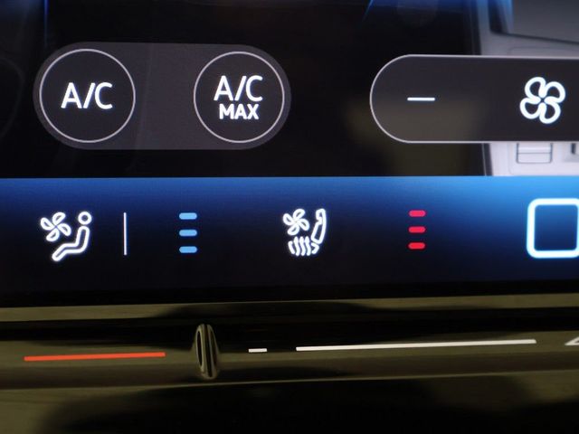 2025 Volkswagen Golf R 2.0T Black Edition DSG - 23000240 - 55