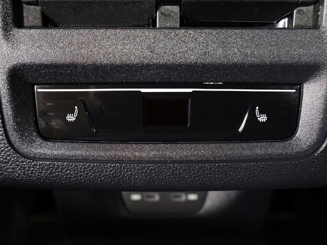 2025 Volkswagen Golf R 2.0T Black Edition DSG - 23000240 - 57