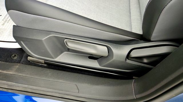 2025 Volkswagen ID.4 Pro RWD - 23057878 - 10