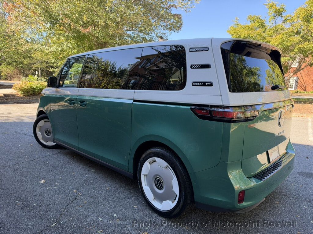 Volkswagen ID. Buzz photo 8