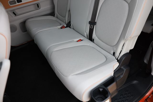 2025 Volkswagen ID. Buzz 1st Edition RWD w/Two-Tone - 23009262 - 12