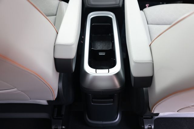 2025 Volkswagen ID. Buzz 1st Edition RWD w/Two-Tone - 23009262 - 48
