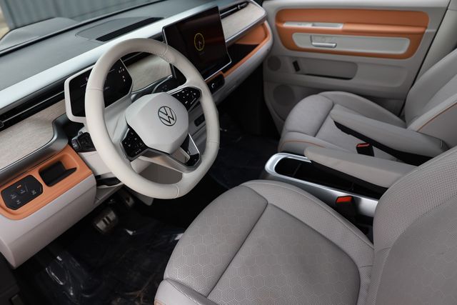 2025 Volkswagen ID. Buzz 1st Edition RWD w/Two-Tone - 23009262 - 5