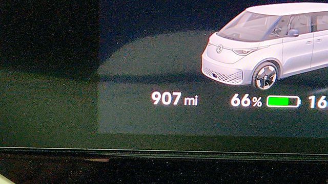 2025 Volkswagen ID. Buzz 1st Edition RWD w/Two-Tone - 23005692 - 15