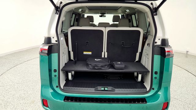 2025 Volkswagen ID. Buzz 1st Edition RWD w/Two-Tone - 23005692 - 26