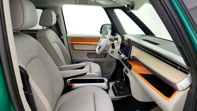 2025 Volkswagen ID. Buzz 1st Edition RWD w/Two-Tone - 23005692 - 29