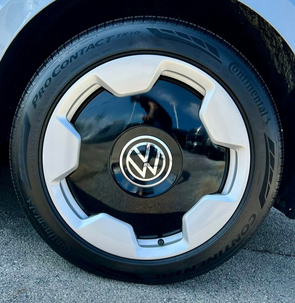 2025 Volkswagen ID. Buzz PRO S - 23045872 - 25