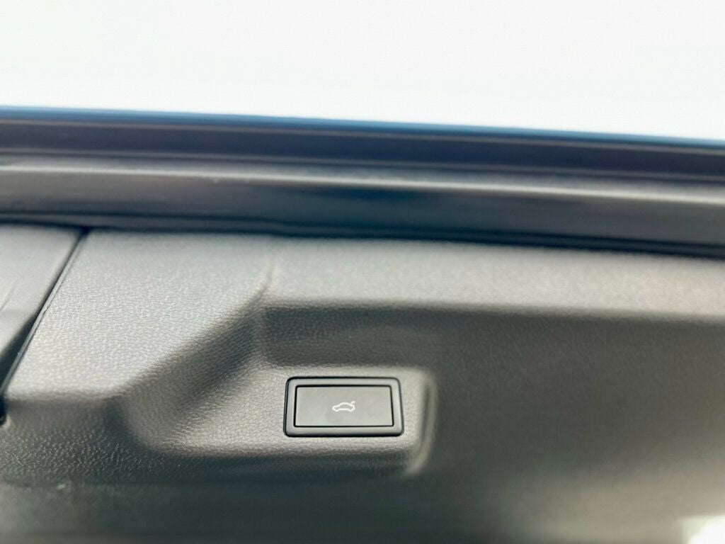 2025 Volkswagen ID. Buzz PRO S - 23061256 - 9