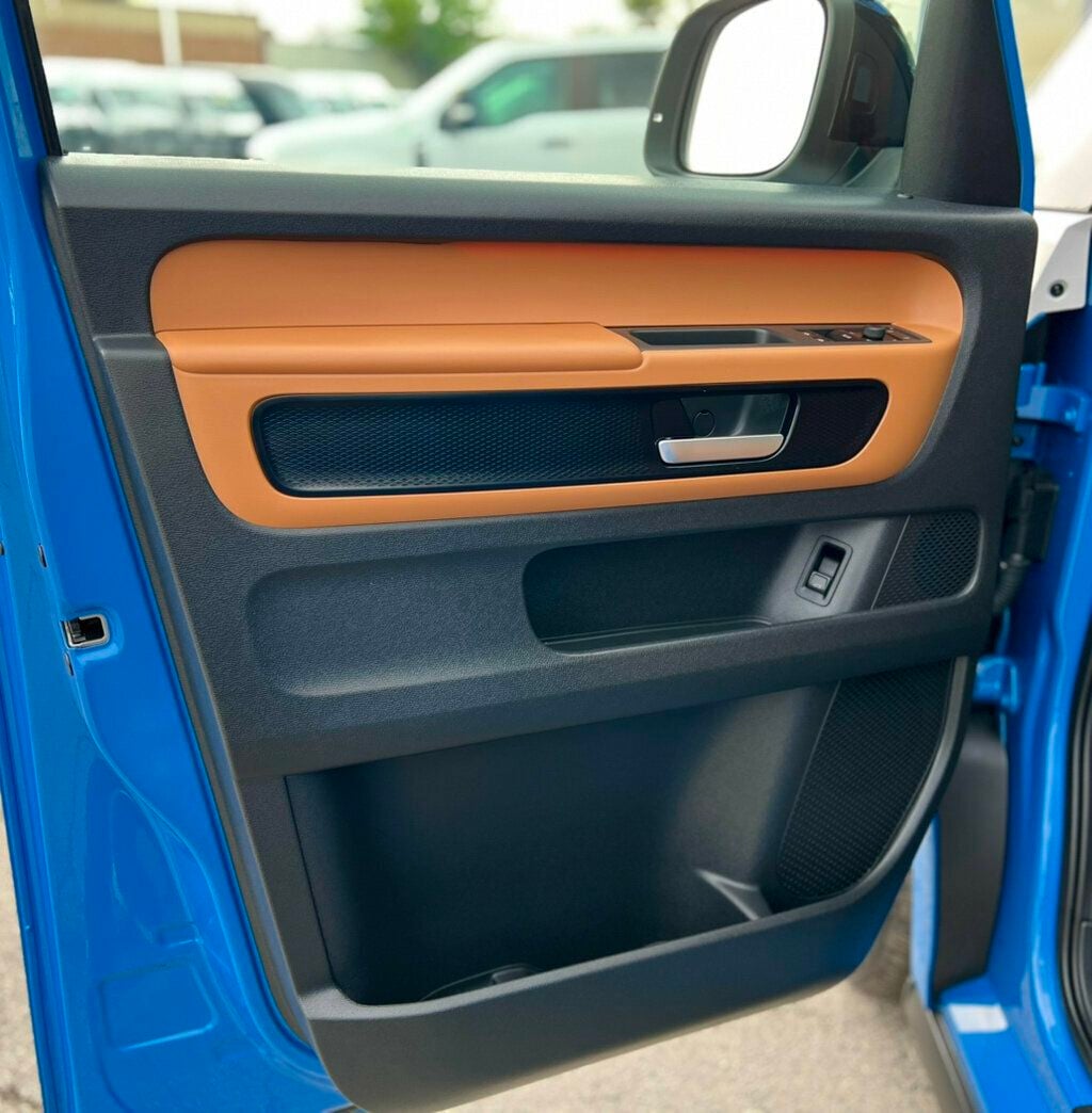 2025 Volkswagen ID. Buzz PRO S - 23061256 - 10
