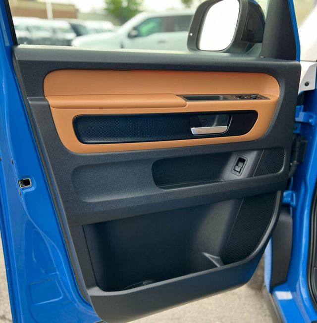 2025 Volkswagen ID. Buzz PRO S - 23061256 - 10