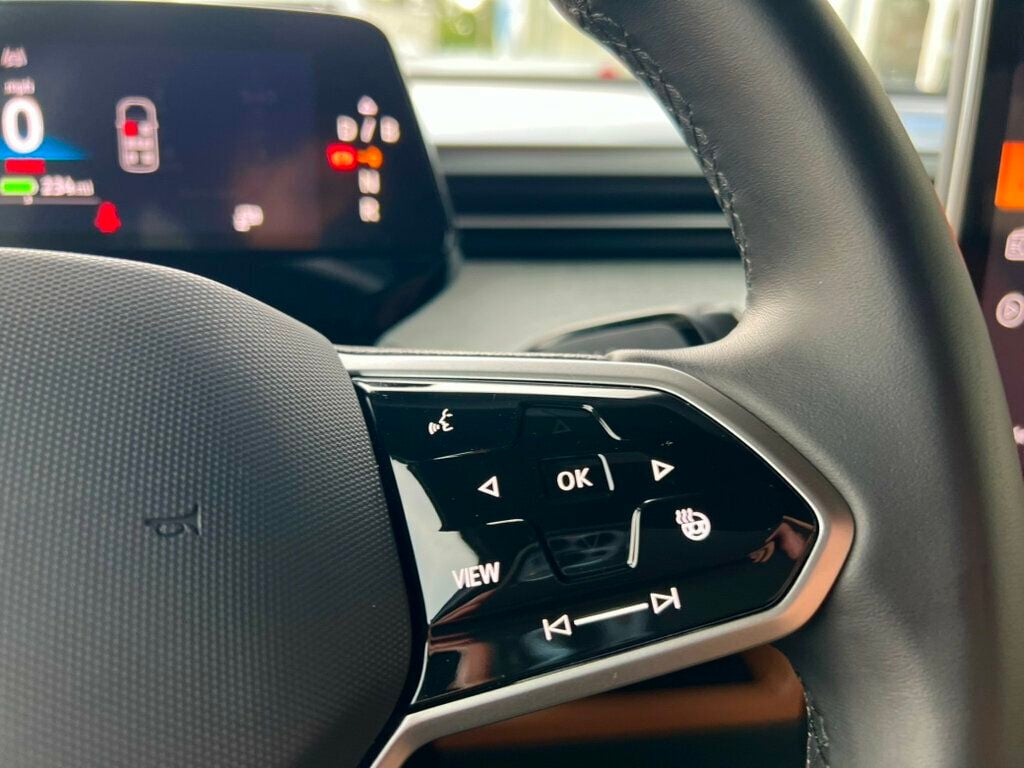 2025 Volkswagen ID. Buzz PRO S - 23061256 - 22