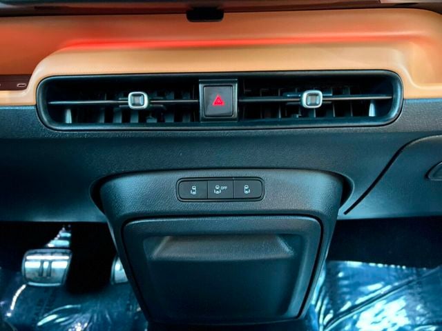 2025 Volkswagen ID. Buzz PRO S - 23061256 - 31