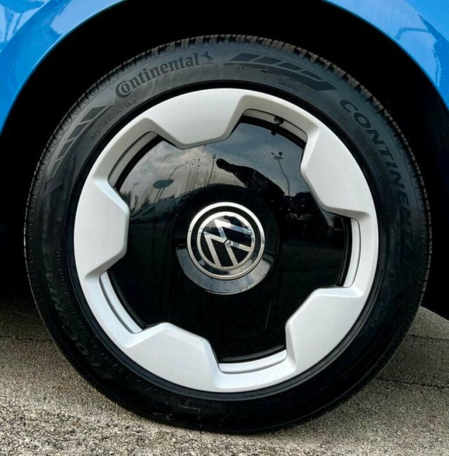 2025 Volkswagen ID. Buzz PRO S - 23061256 - 33