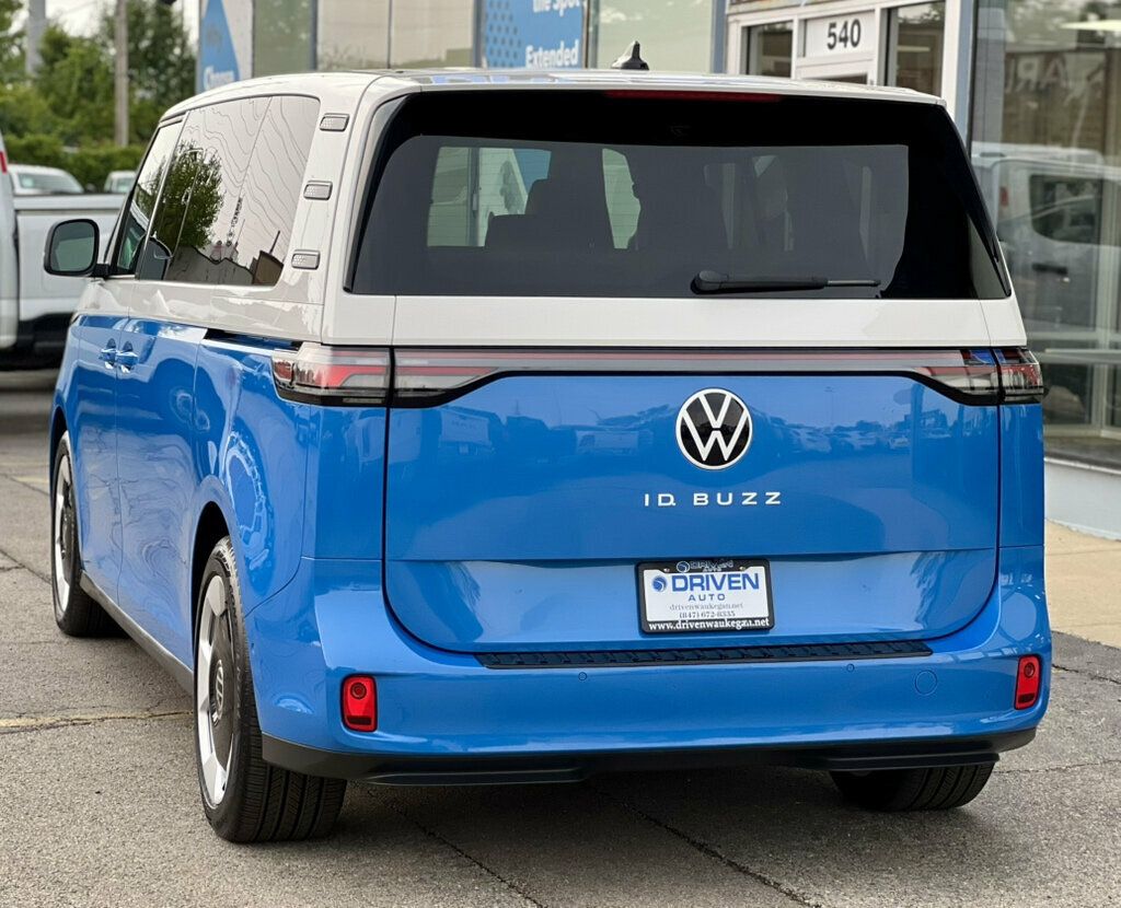 2025 Volkswagen ID. Buzz PRO S - 23061256 - 37