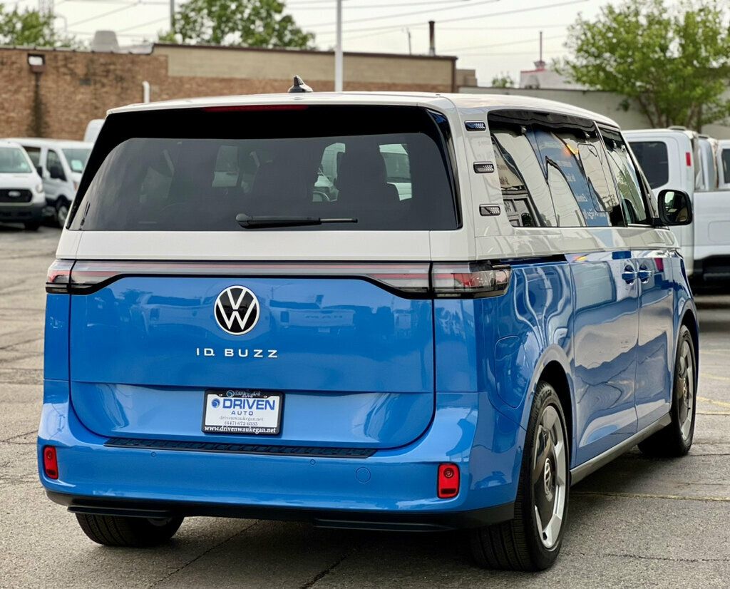 2025 Volkswagen ID. Buzz PRO S - 23061256 - 39