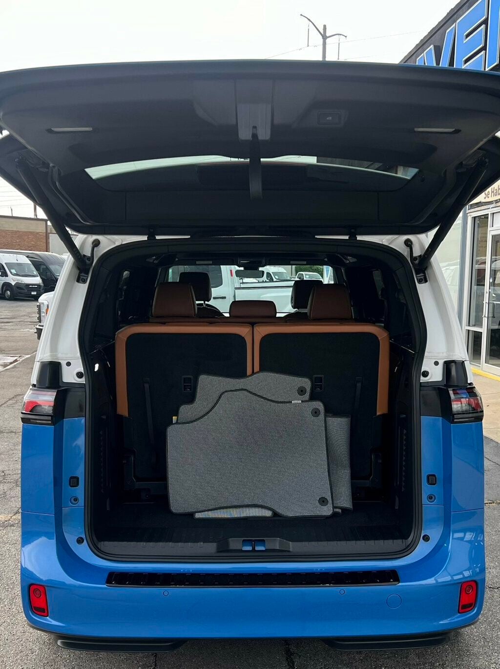 2025 Volkswagen ID. Buzz PRO S - 23061256 - 8